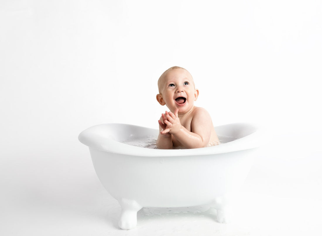 The Ultimate Guide to Baby First Bath - Step by Step
