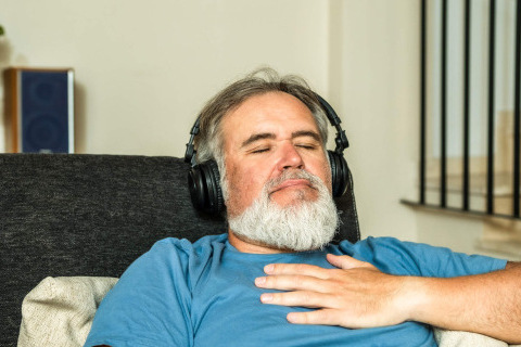 Mesothelioma patient finds guided imagery alleviates his anxiety